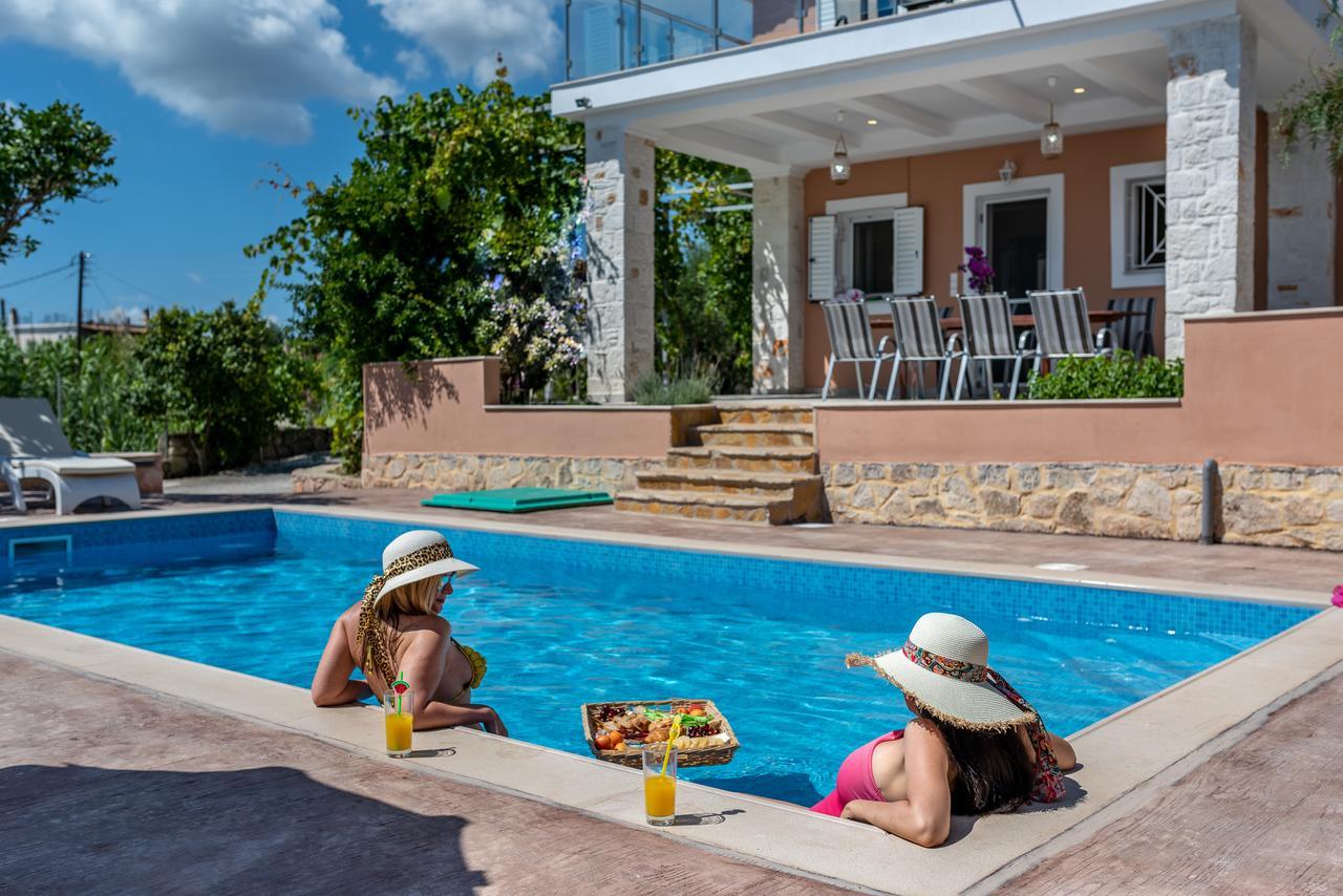 Villa Antonio Romirion Bagian luar foto