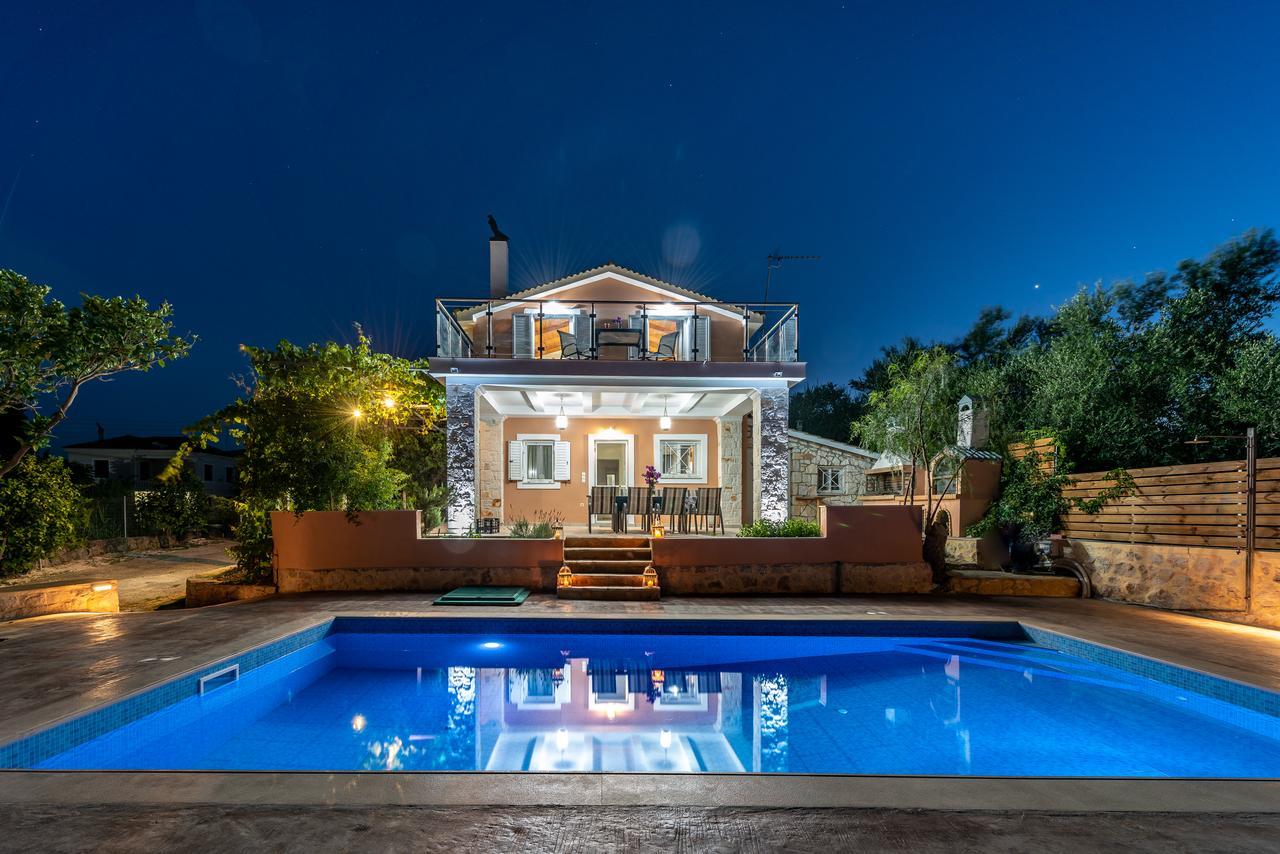 Villa Antonio Romirion Bagian luar foto